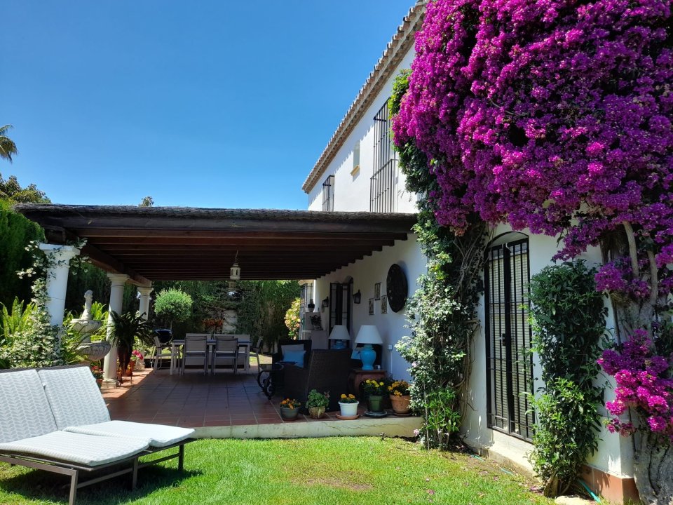Wonderful 4 bedroom Villa in Estepona