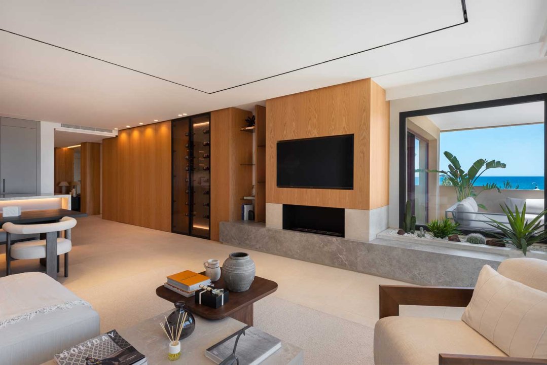 Luxury 3 bedroom apartment in Estepona - Image 22
