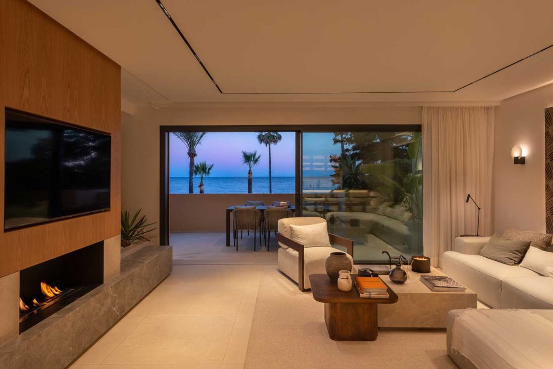 Luxury 3 bedroom apartment in Estepona - Image 39
