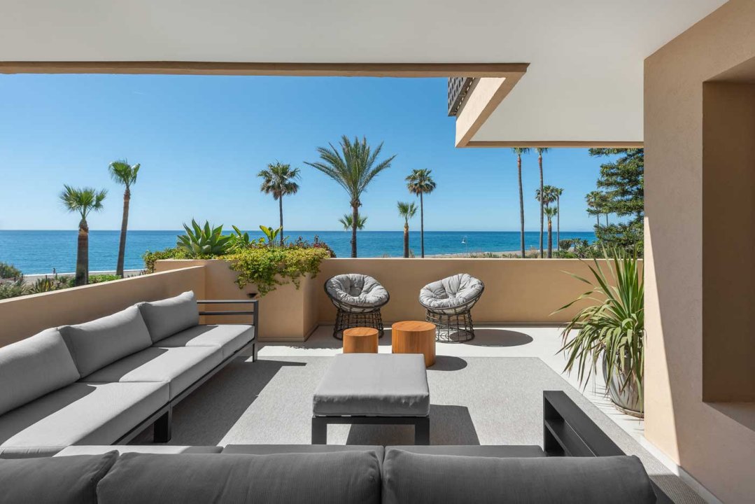 Luxury 3 bedroom apartment in Estepona - Image 20