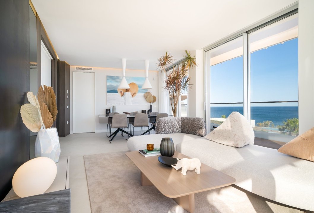 Excellent 3-bedroom Apartment in Estepona