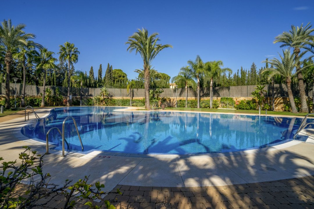 2-Bedroom Penthouse with Large Private Terrace in Medina de Banús – Nueva Andalucía - Image 17