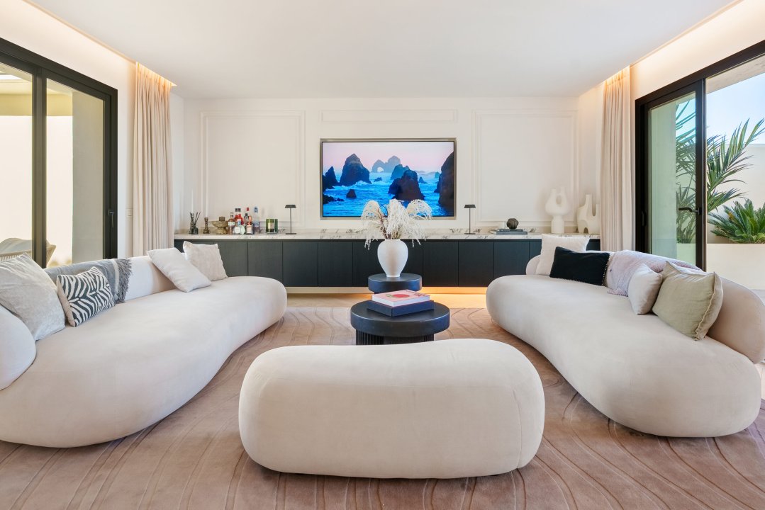 Exceptional Duplex Penthouse with Private Pool and Panoramic Views – Palacetes Los Belvederes, Nueva Andalucia - Image 25