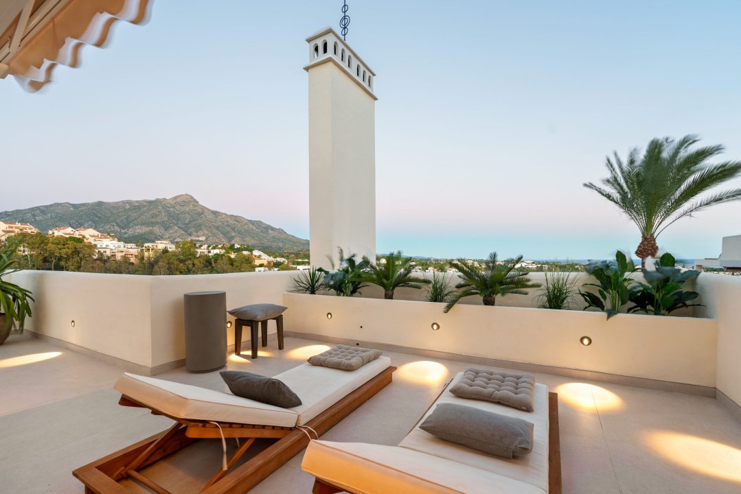 Exceptional Duplex Penthouse with Private Pool and Panoramic Views – Palacetes Los Belvederes, Nueva Andalucia - Image 46