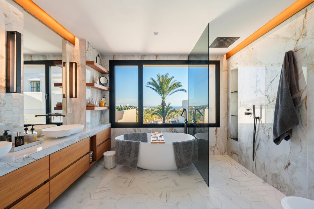 Exceptional Duplex Penthouse with Private Pool and Panoramic Views – Palacetes Los Belvederes, Nueva Andalucia - Image 38