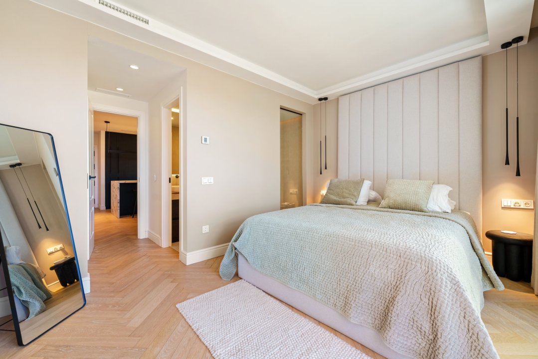 Exceptional Duplex Penthouse with Private Pool and Panoramic Views – Palacetes Los Belvederes, Nueva Andalucia - Image 33