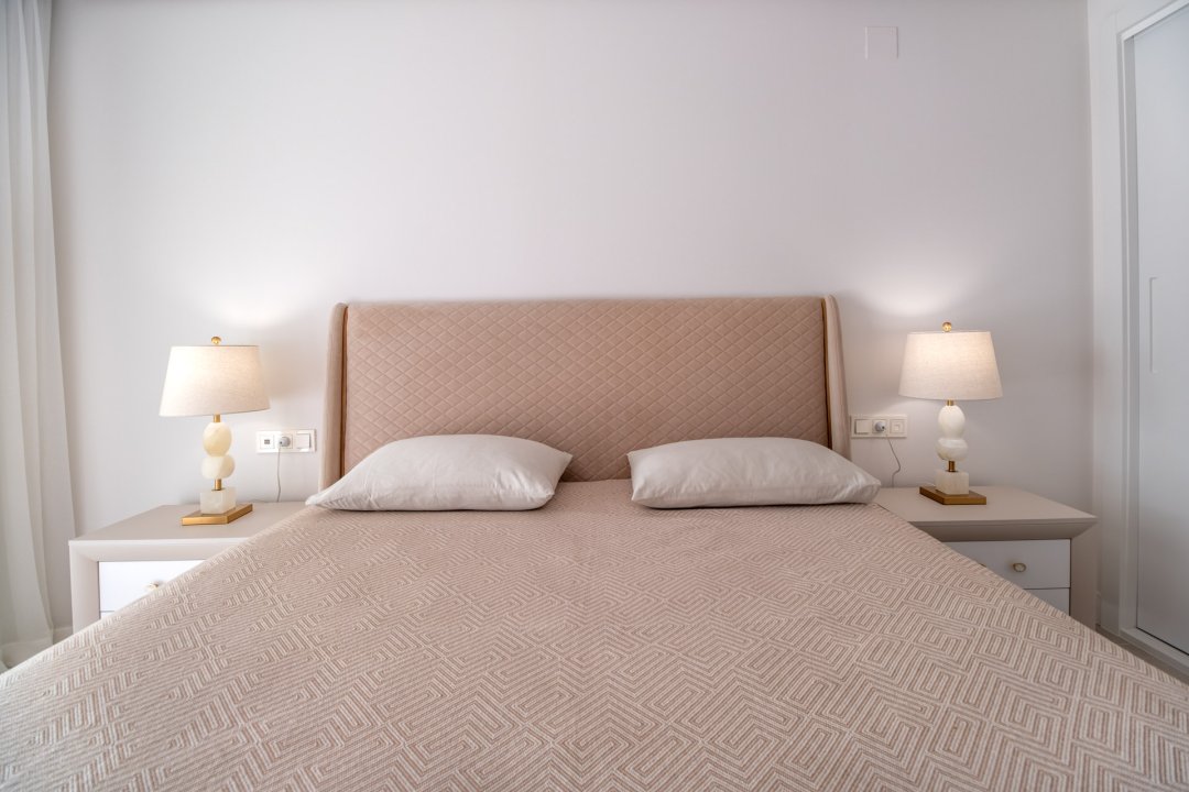 Exclusive 3 bedroom flat in Las Chapas, Marbella - Image 34