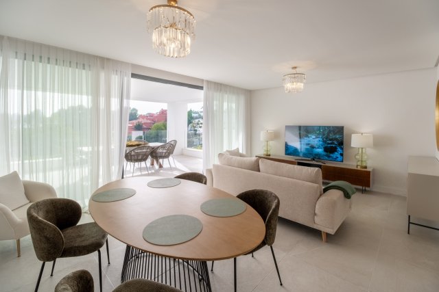 Exclusive 3 bedroom flat in Las Chapas, Marbella
