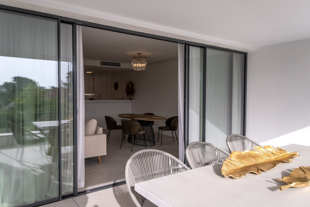 Exclusive 3 bedroom flat in Las Chapas, Marbella - Image 43